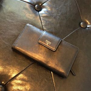 Fossil wallet
